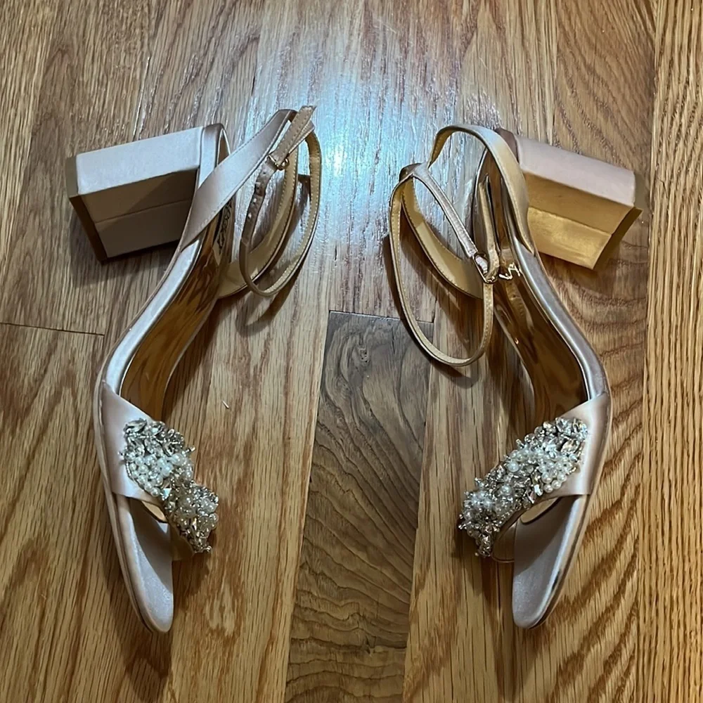 New Badgley Mischka Clara Heels. Size 8.5